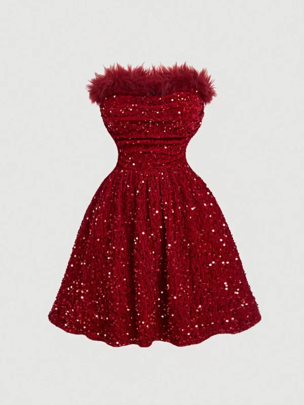 1725875271252a10f0583e8ec5a9f0bd46e6d2a970_thumbnail Royal Courtin vintage-tyylinen punainen helmillä koristeltu lyhyt korsettimekko turkiskaulus